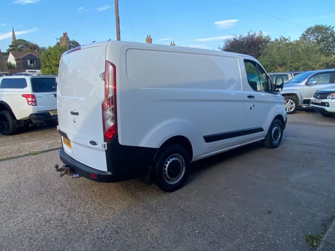 2024 Ford Transit Custom