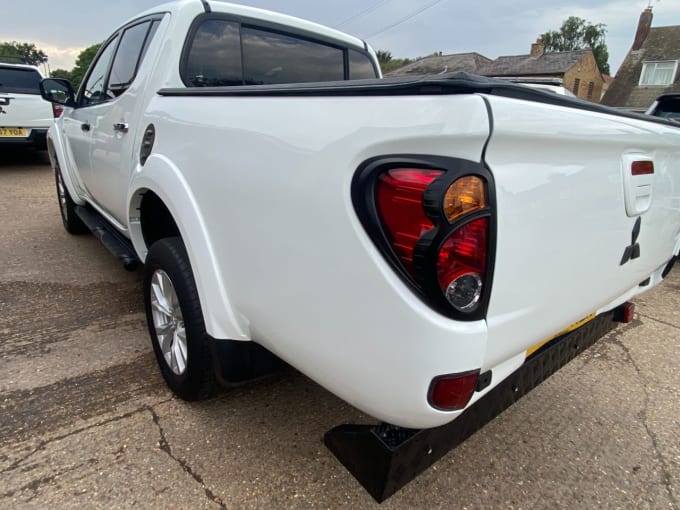 2024 Mitsubishi L200