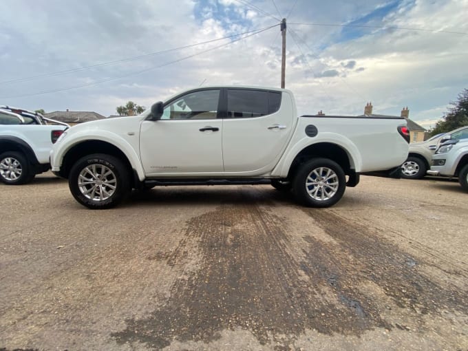 2024 Mitsubishi L200