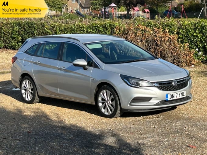 2025 Vauxhall Astra