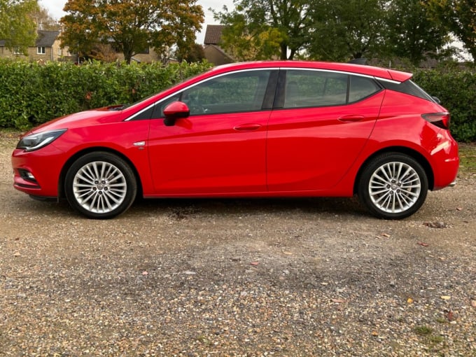 2025 Vauxhall Astra