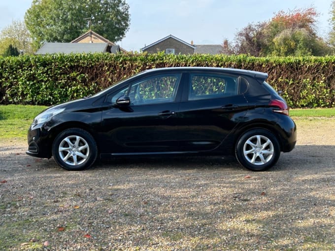 2025 Peugeot 208