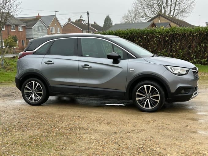 2025 Vauxhall Crossland X