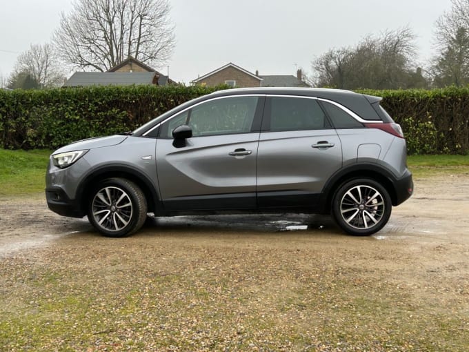 2025 Vauxhall Crossland X