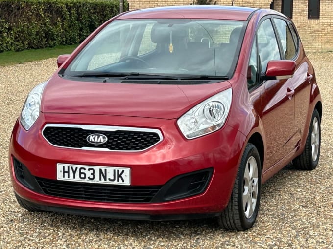 2025 Kia Venga