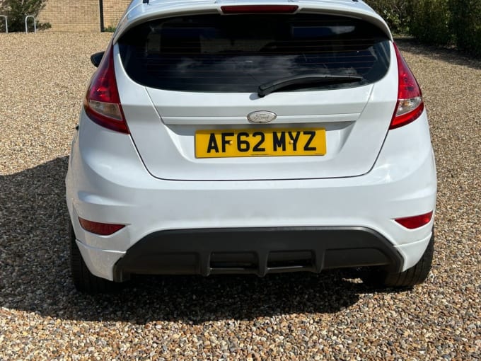 2025 Ford Fiesta