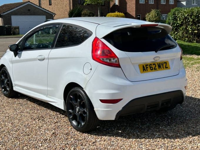 2025 Ford Fiesta