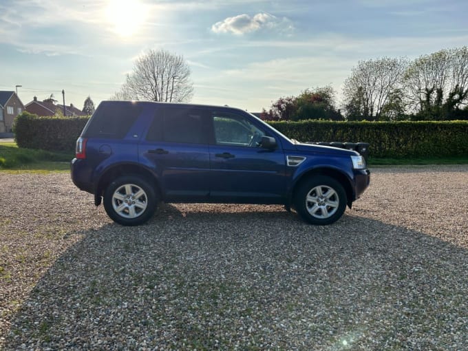 2025 Land Rover Freelander 2