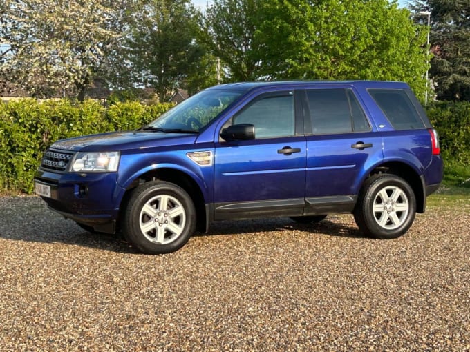 2025 Land Rover Freelander 2