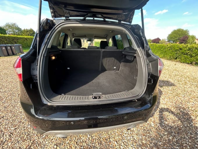 2025 Ford Kuga