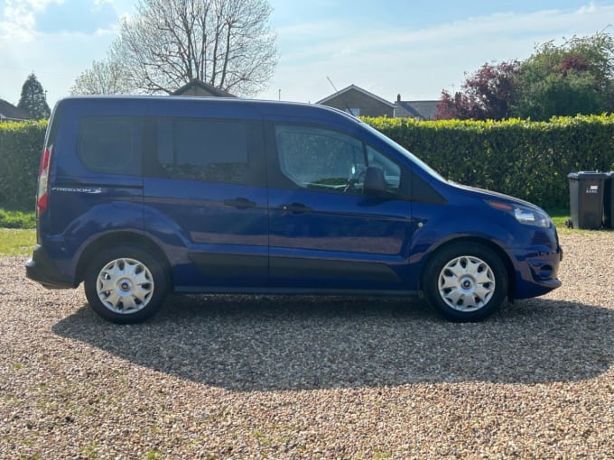 2025 Ford Tourneo Connect