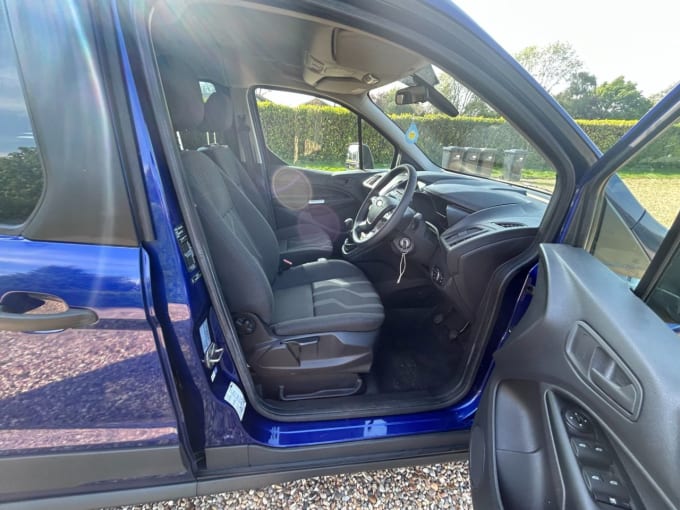 2025 Ford Tourneo Connect