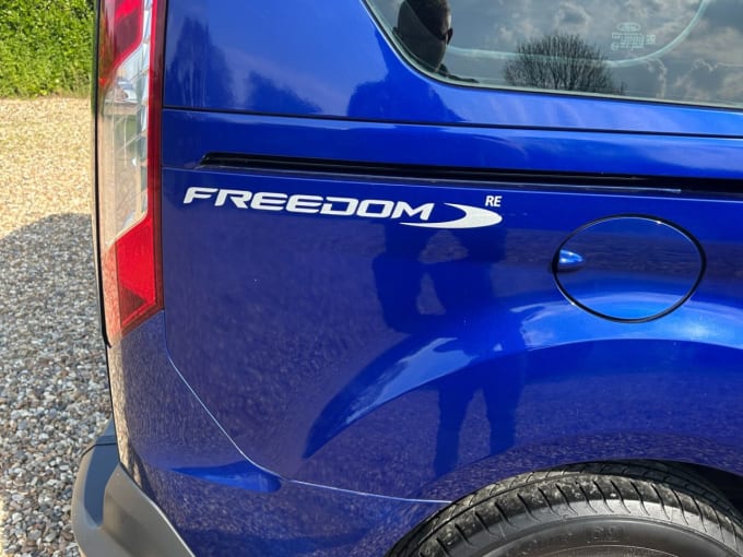 2025 Ford Tourneo Connect