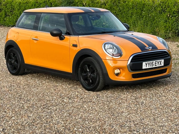 2025 Mini Hatch