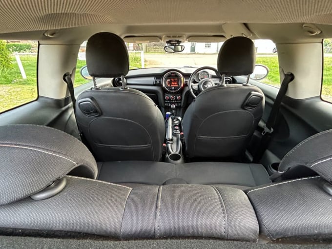 2025 Mini Hatch