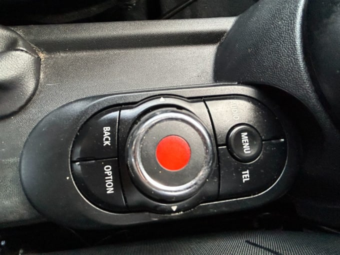 2025 Mini Hatch