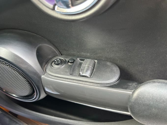 2025 Mini Hatch