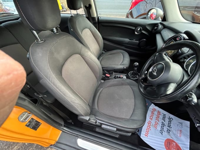 2025 Mini Hatch