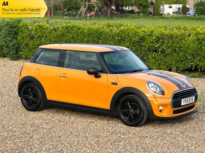 2025 Mini Hatch