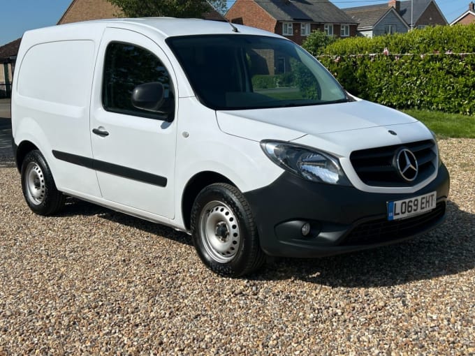2025 Mercedes-benz Citan