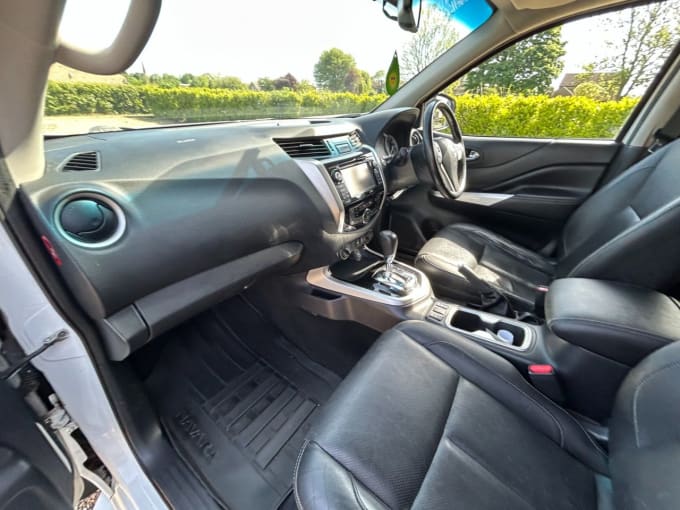 2025 Nissan Navara