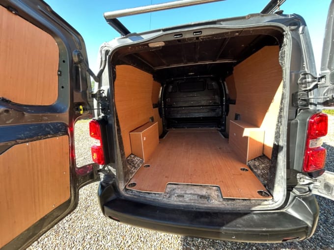 2025 Vauxhall Vivaro