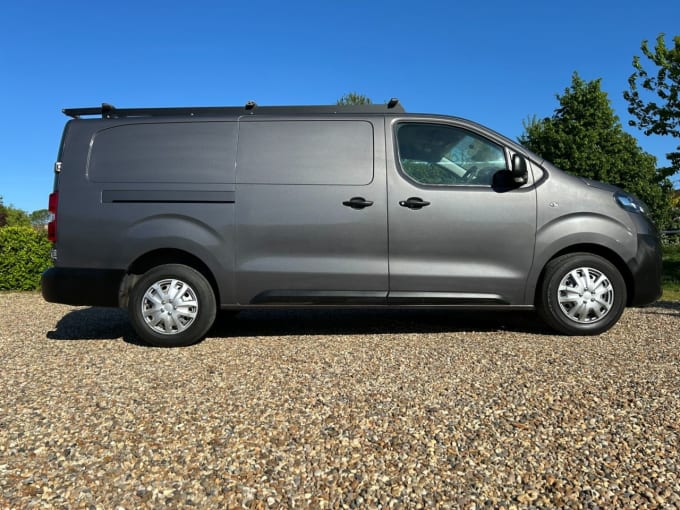 2025 Vauxhall Vivaro