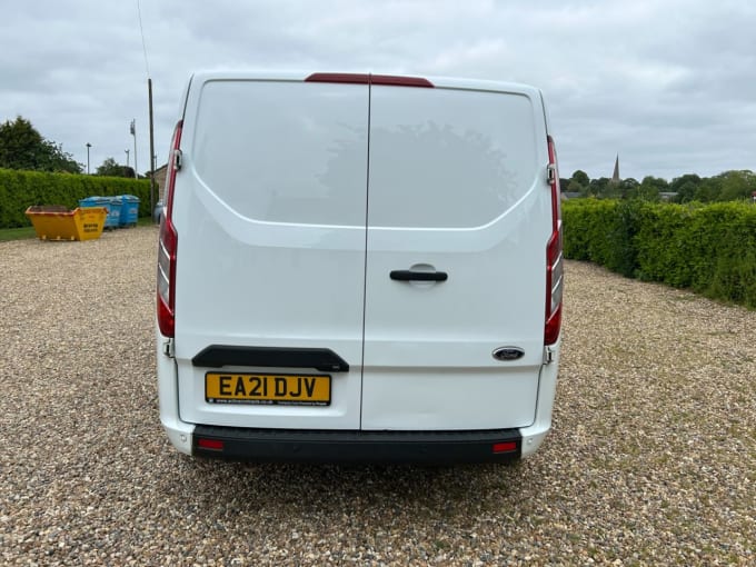 2025 Ford Transit Custom