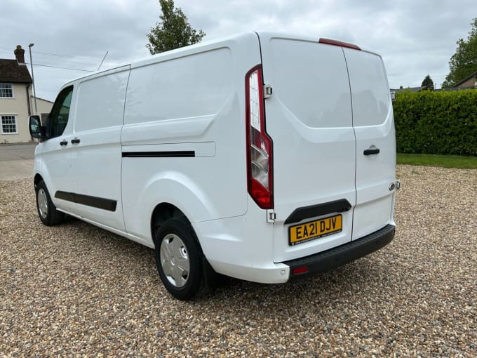 2025 Ford Transit Custom