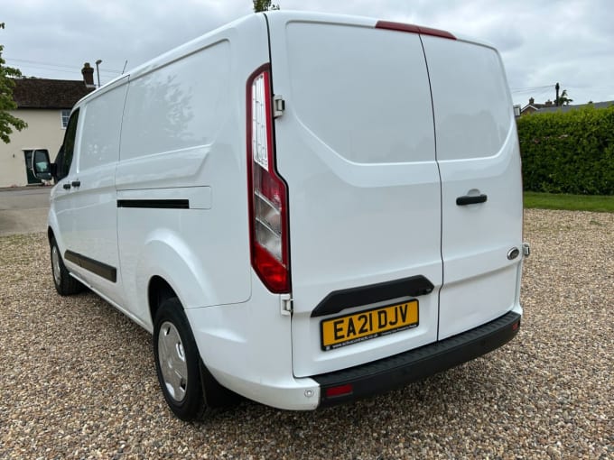 2025 Ford Transit Custom