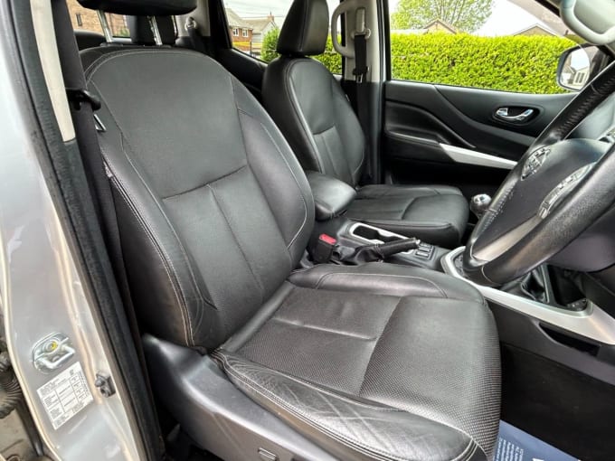 2025 Nissan Navara