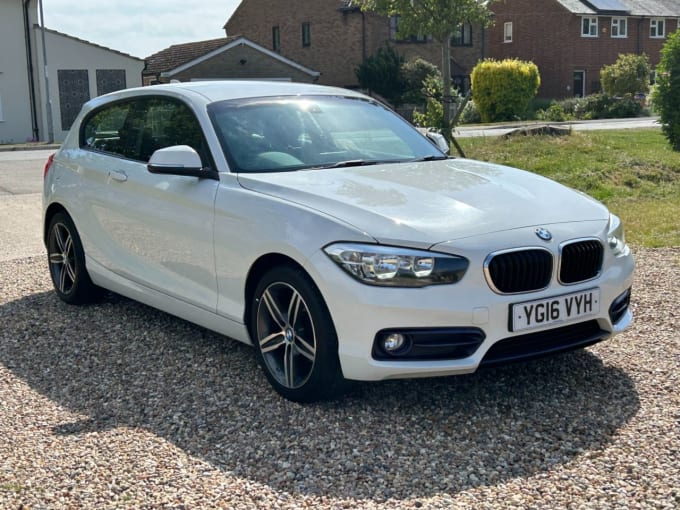 2025 BMW 1 Series