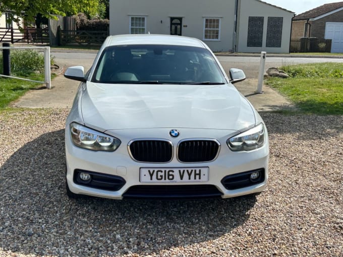2025 BMW 1 Series