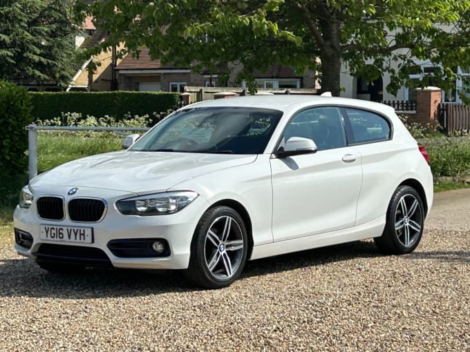 2025 BMW 1 Series