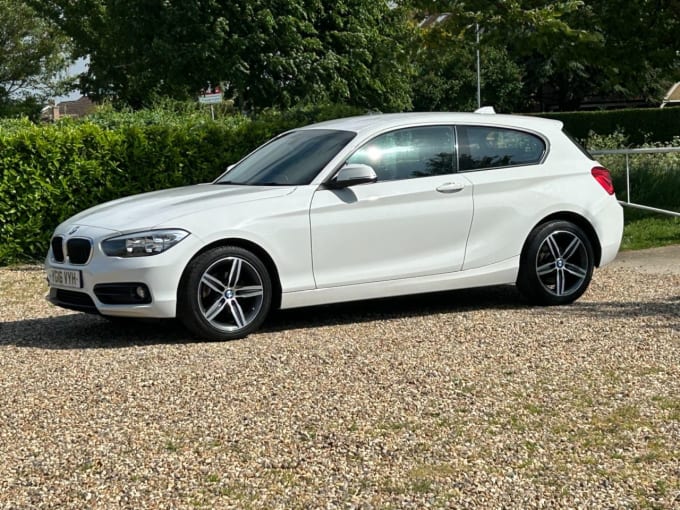 2025 BMW 1 Series
