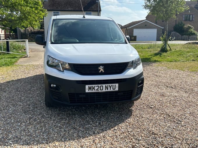 2025 Peugeot Partner