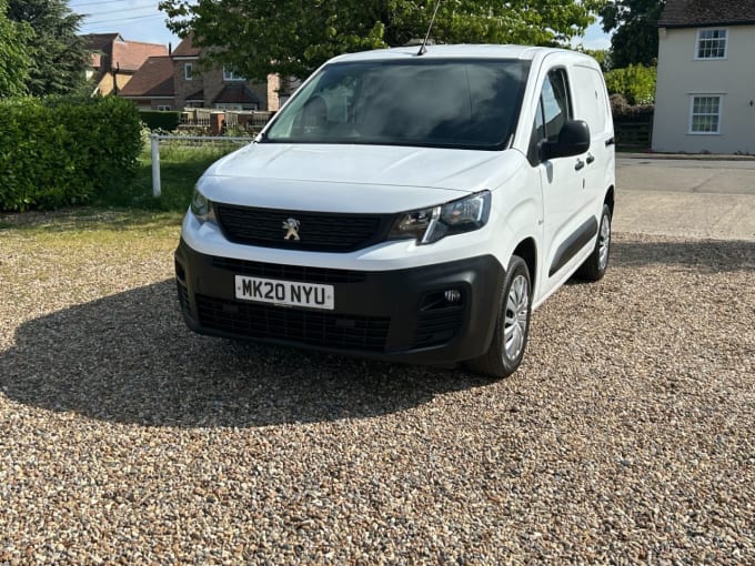 2025 Peugeot Partner