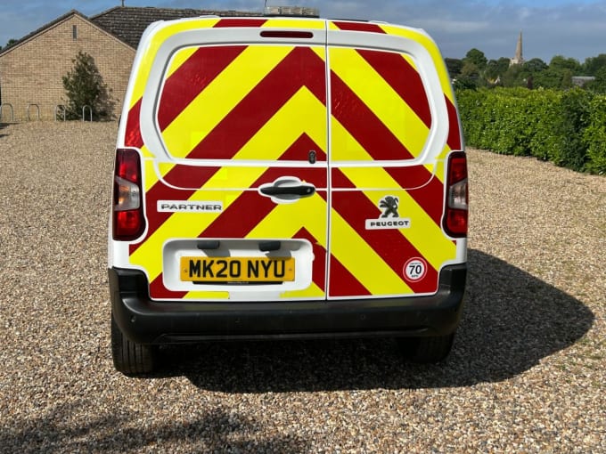 2025 Peugeot Partner