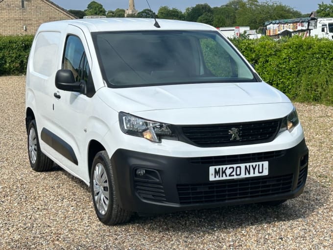 2025 Peugeot Partner