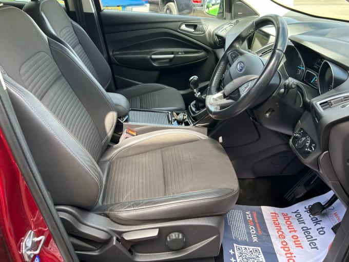 2025 Ford Kuga