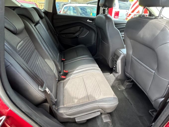 2025 Ford Kuga