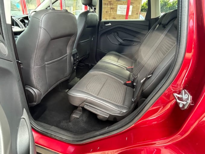 2025 Ford Kuga