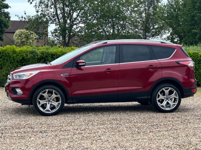 2025 Ford Kuga
