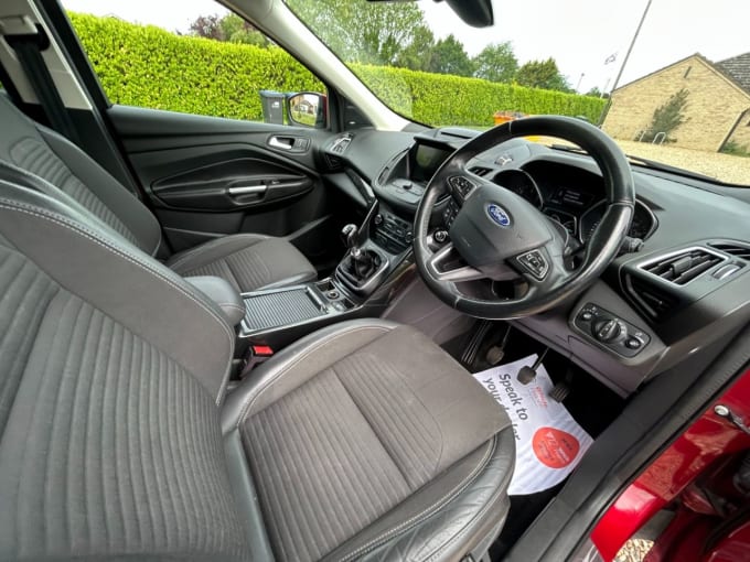2025 Ford Kuga