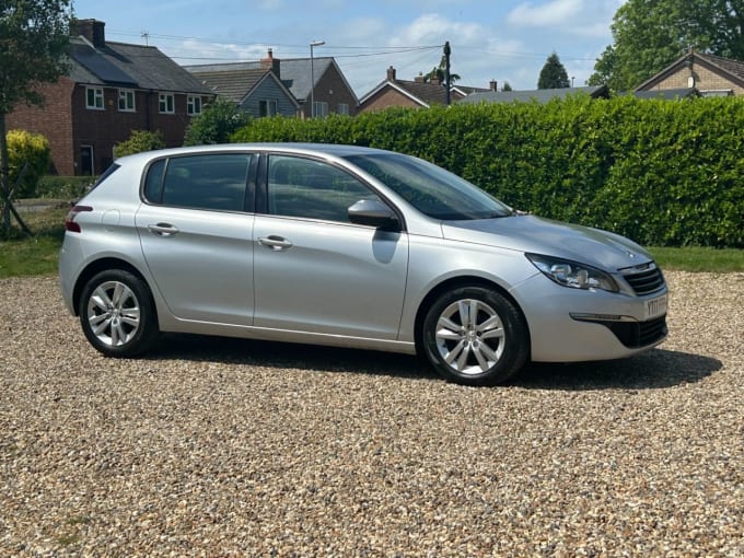 2025 Peugeot 308