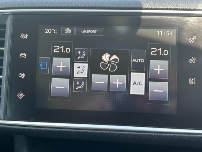 2025 Peugeot 308