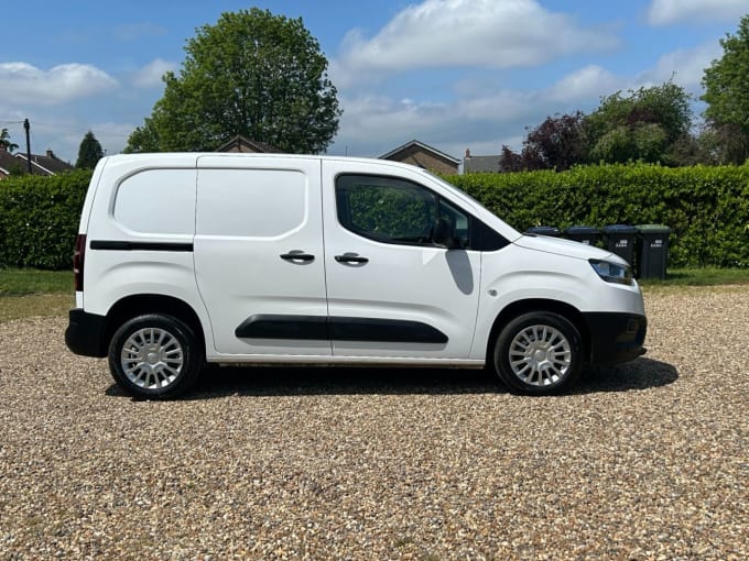 2025 Toyota Proace City