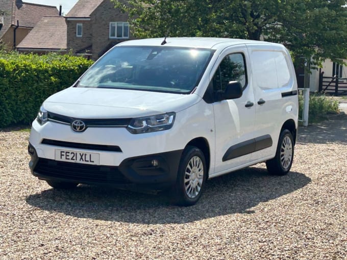 2025 Toyota Proace City