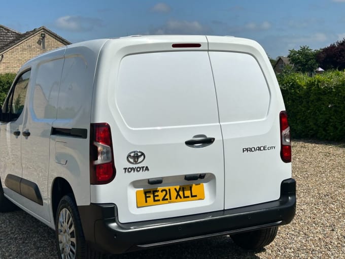 2025 Toyota Proace City