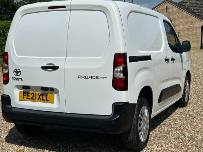 2025 Toyota Proace City